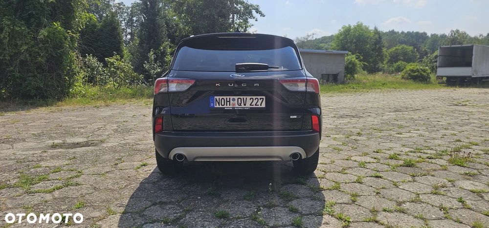 Ford Kuga 2.0 EcoBlue Hybrid TITANIUM - 9