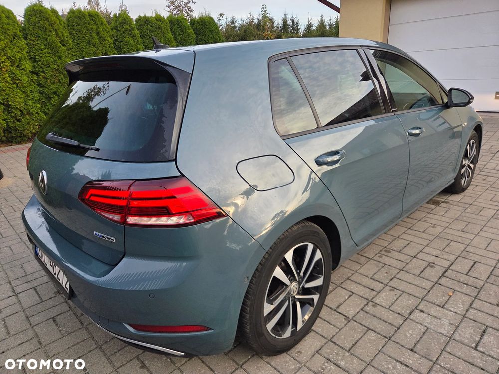 Volkswagen Golf - 11