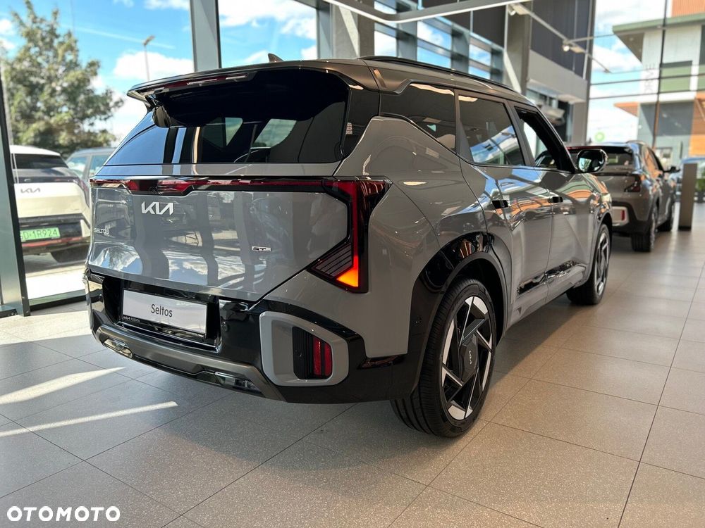 Kia Seltos - 6