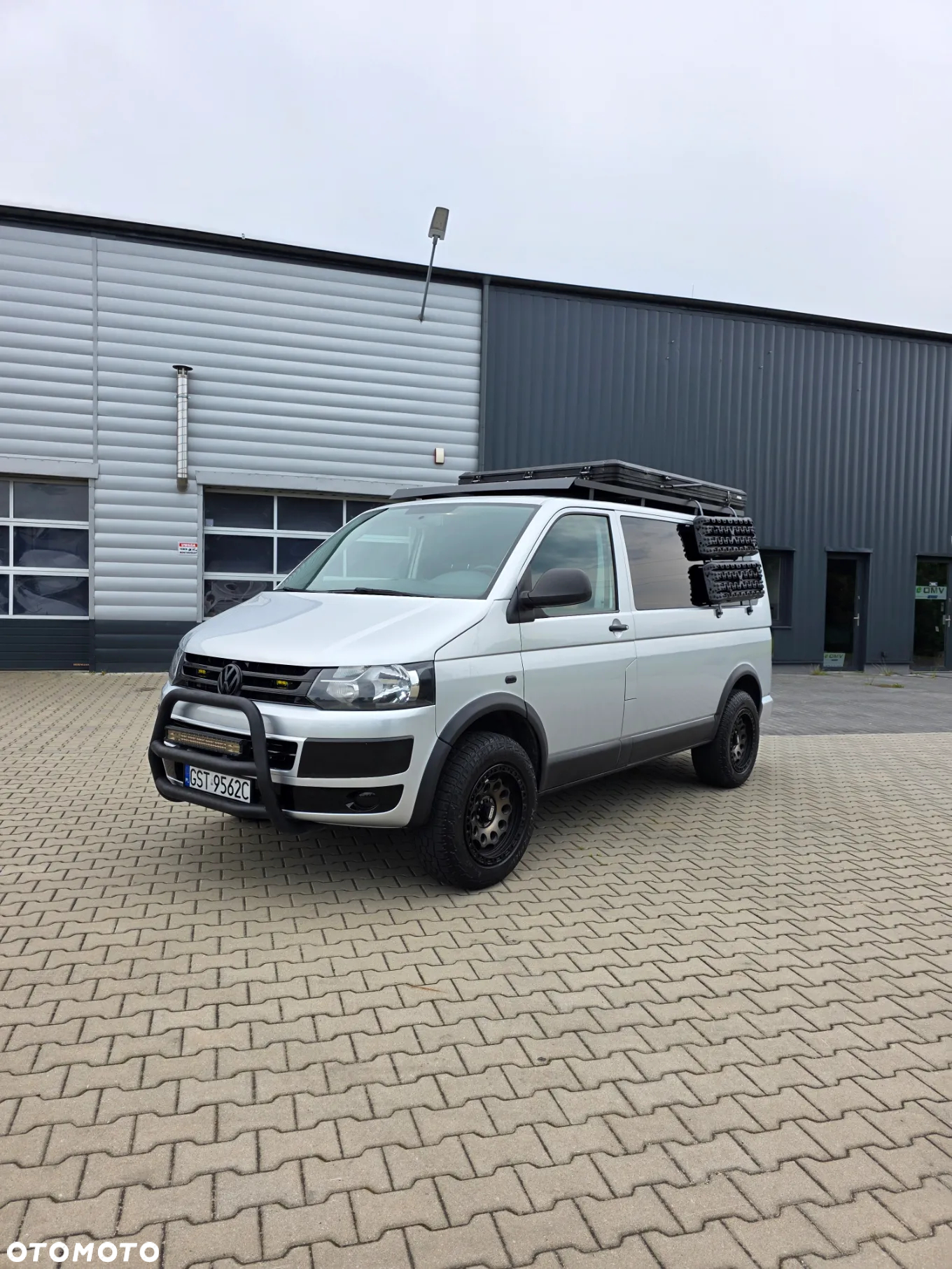 Volkswagen Caravelle 2.0 TDI L1 Comfortline - 2