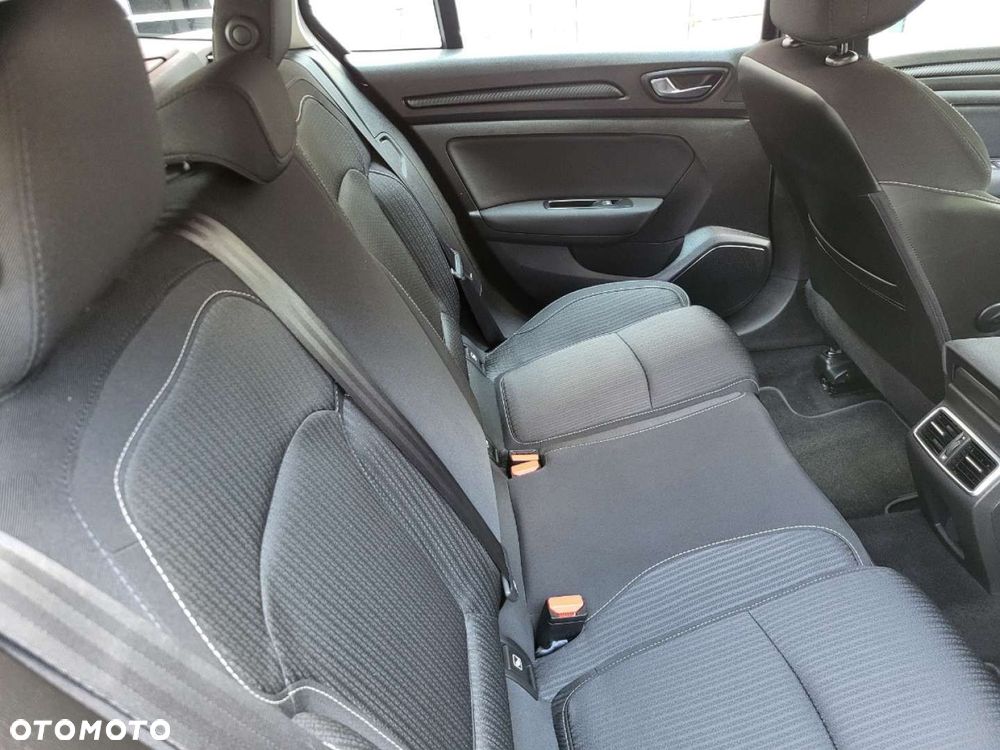 Renault Megane - 9