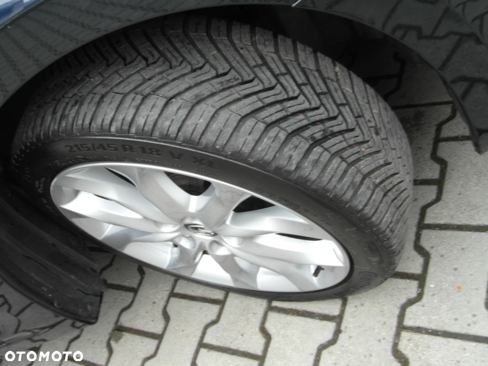 Mazda 3 SKYACTIV-G 120 Urban Limited - 34