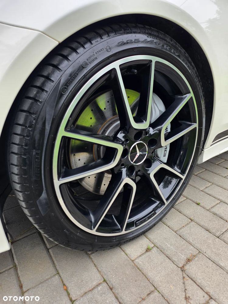 Mercedes-Benz Klasa C AMG 43 4Matic 9G-TRONIC - 28