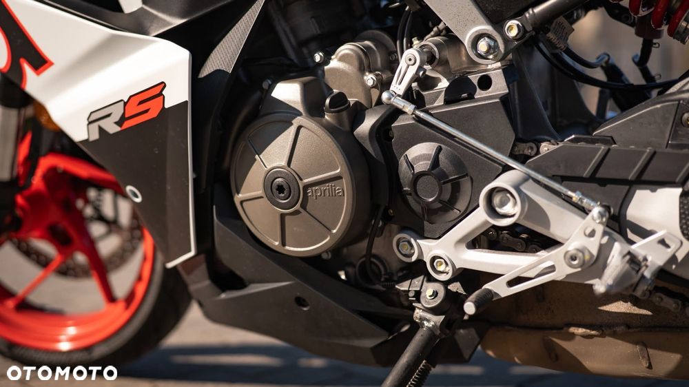 Aprilia RS - 6