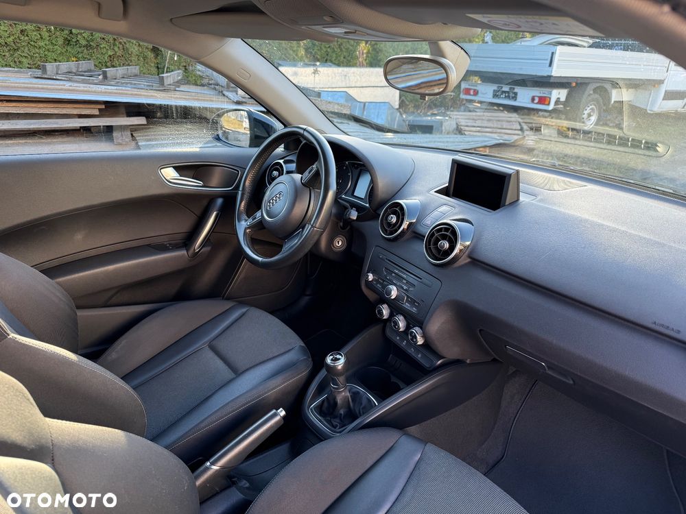 Audi A1 3-drzwiowe 1.6 TDI Ambition - 8