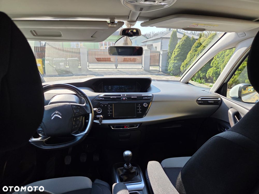 Citroën C4 Picasso - 8
