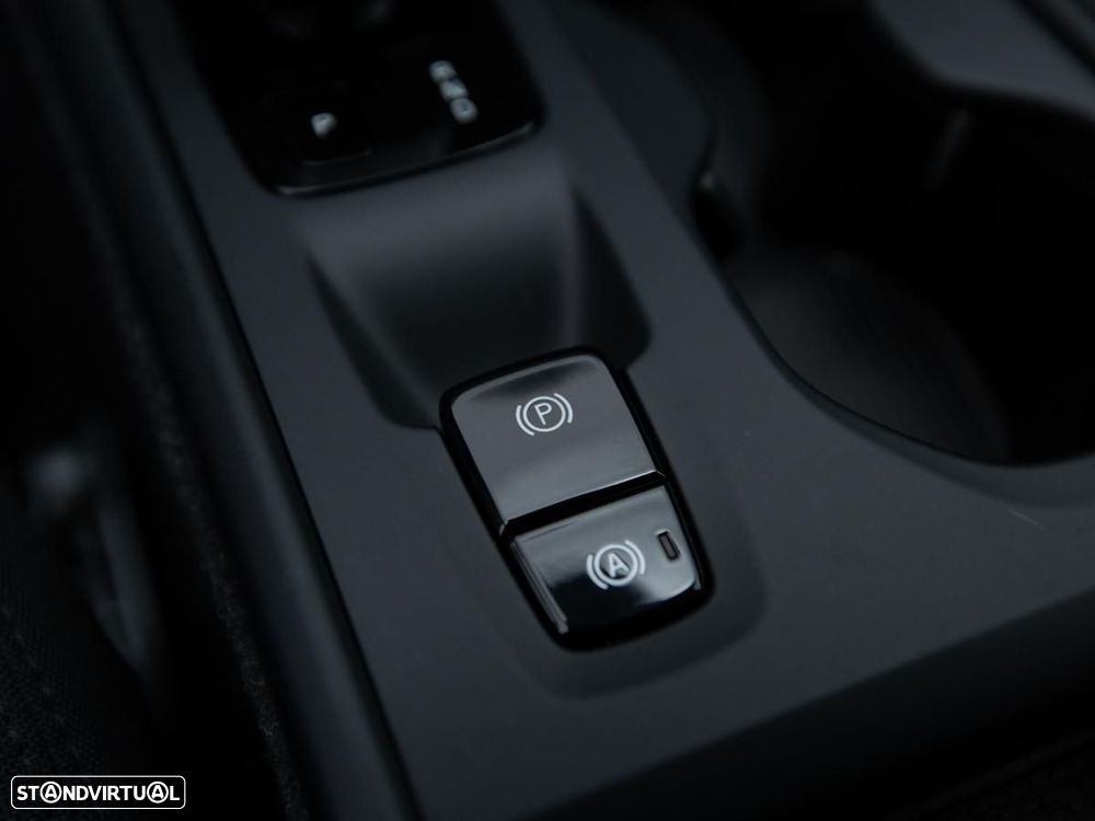 Volvo XC 40 1.5 T5 PHEV Inscription - 18