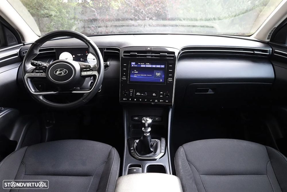 Hyundai Tucson 1.6 CRDi Premium - 16