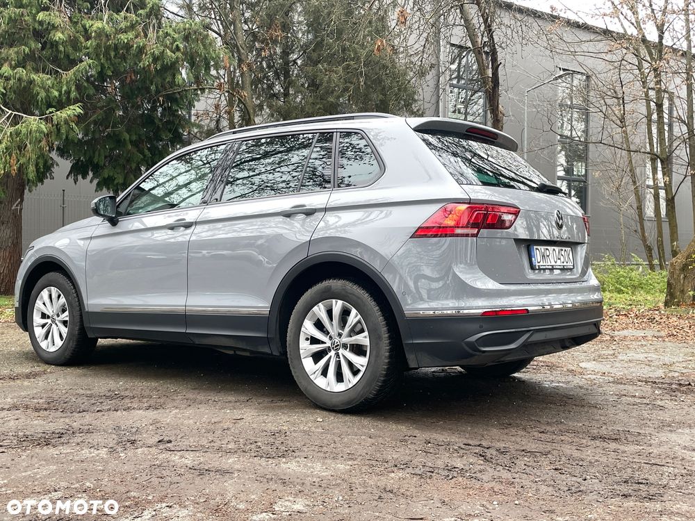 Volkswagen Tiguan - 15