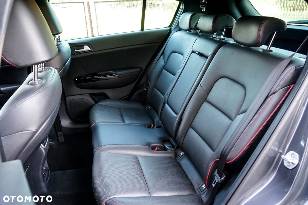 Kia Sportage 1.6 T-GDI 2WD SPIRIT - 32