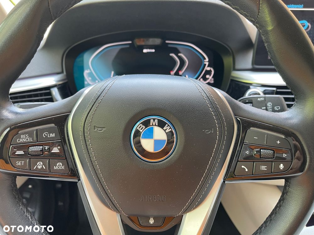 BMW Seria 5 - 12