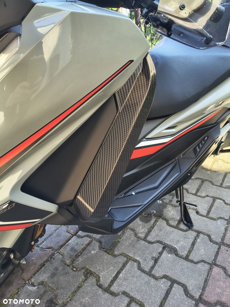 Honda NSS - 8