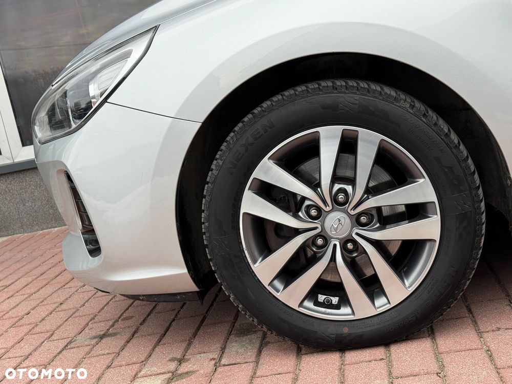 Hyundai i30 1.4 T-GDI DCT Premium - 7