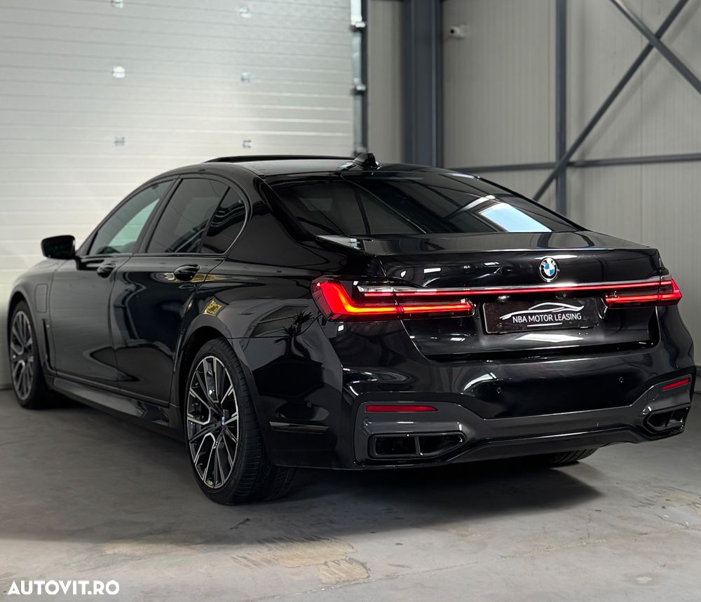 BMW Seria 7 745e - 6