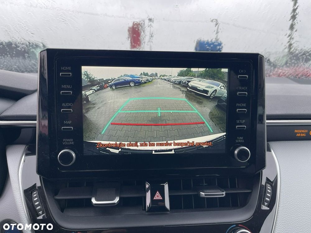 Toyota Corolla 1.8 Hybrid Comfort - 12