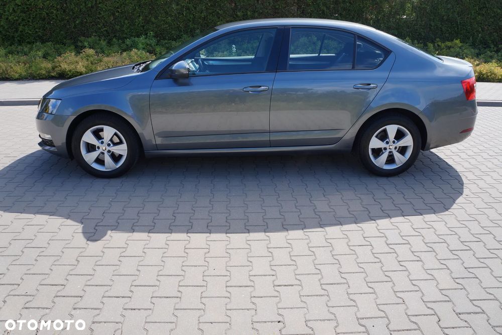 Skoda Octavia 1.5 TSI ACT Style - 4