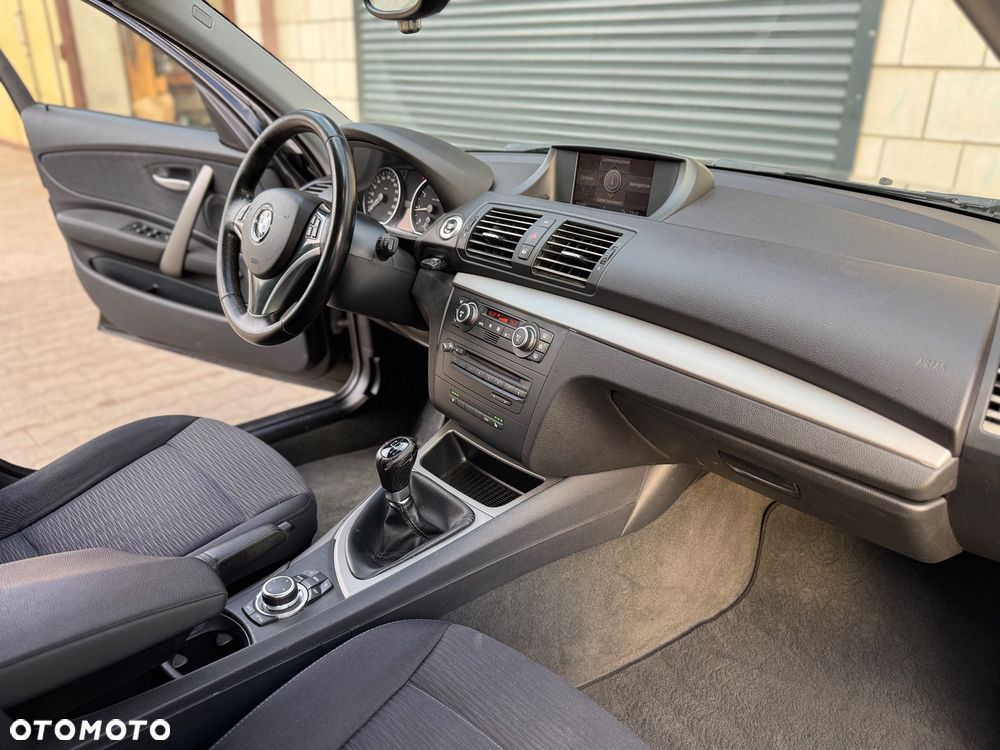 BMW Seria 1 116i - 7