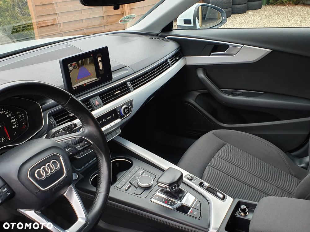 Audi A4 Avant 2.0 TDI S tronic - 12