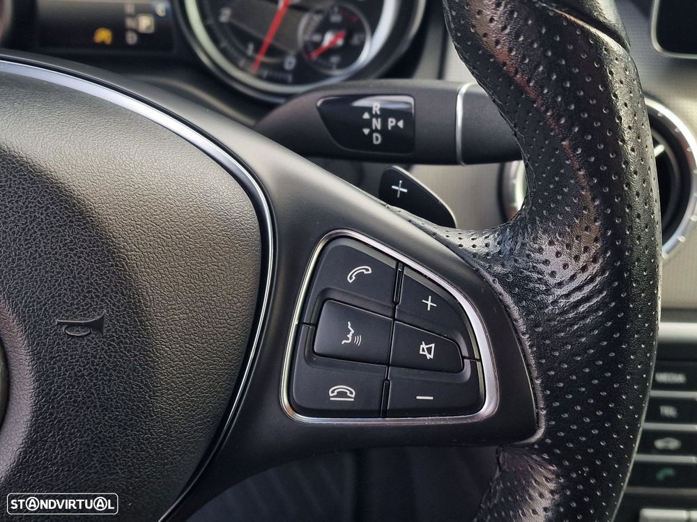 Mercedes-Benz CLA 200 Urban Aut. - 18