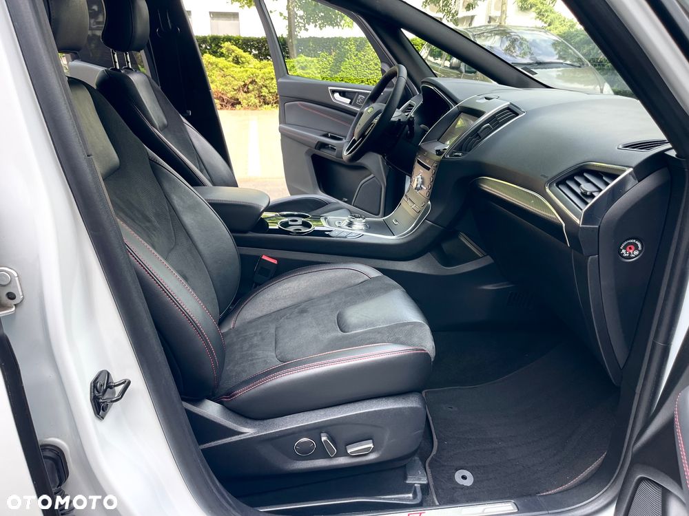 Ford S-Max - 29