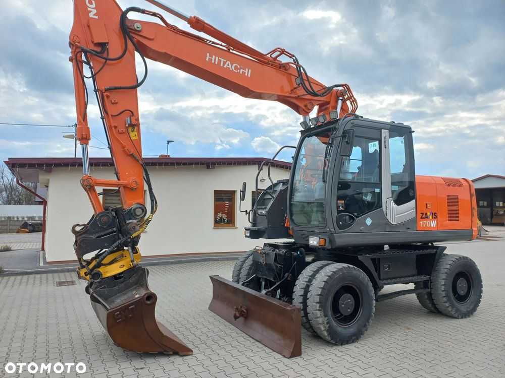 Hitachi ZX170 ROTOTILT - 10