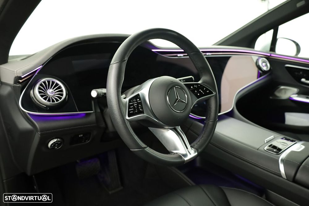 Mercedes-Benz EQE 300 - 7