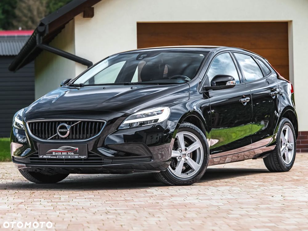 Volvo V40 D2 Momentum - 37