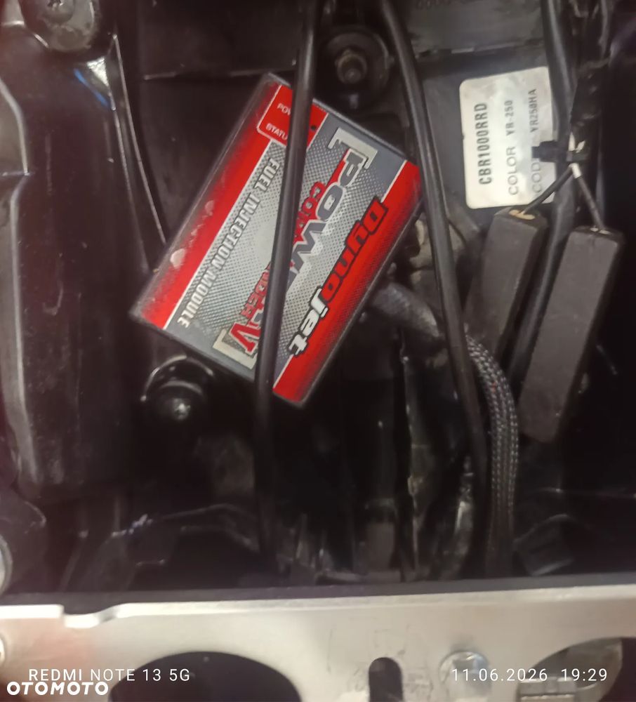 Honda CBR - 8
