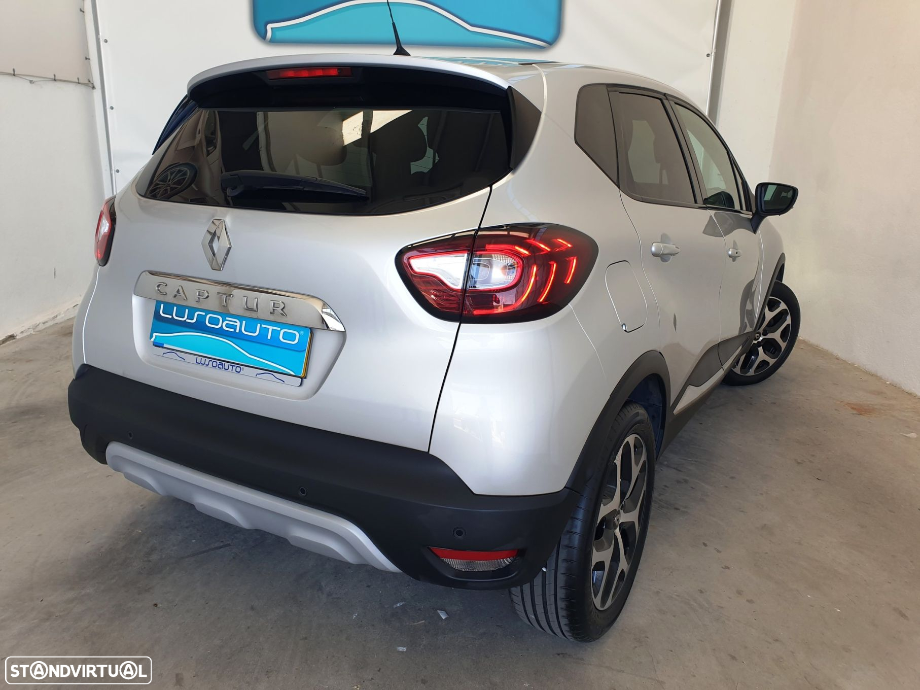 Renault Captur 1.5 dCi Exclusive - 11