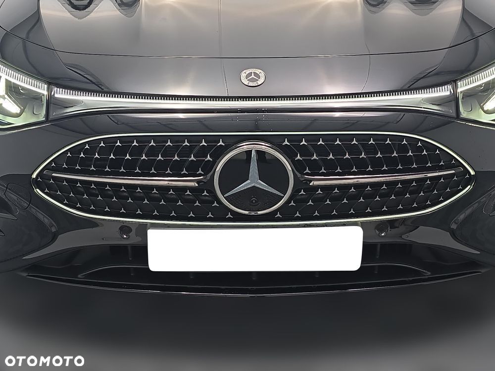 Mercedes-Benz CLA 200 mHEV 8G-DCT - 24