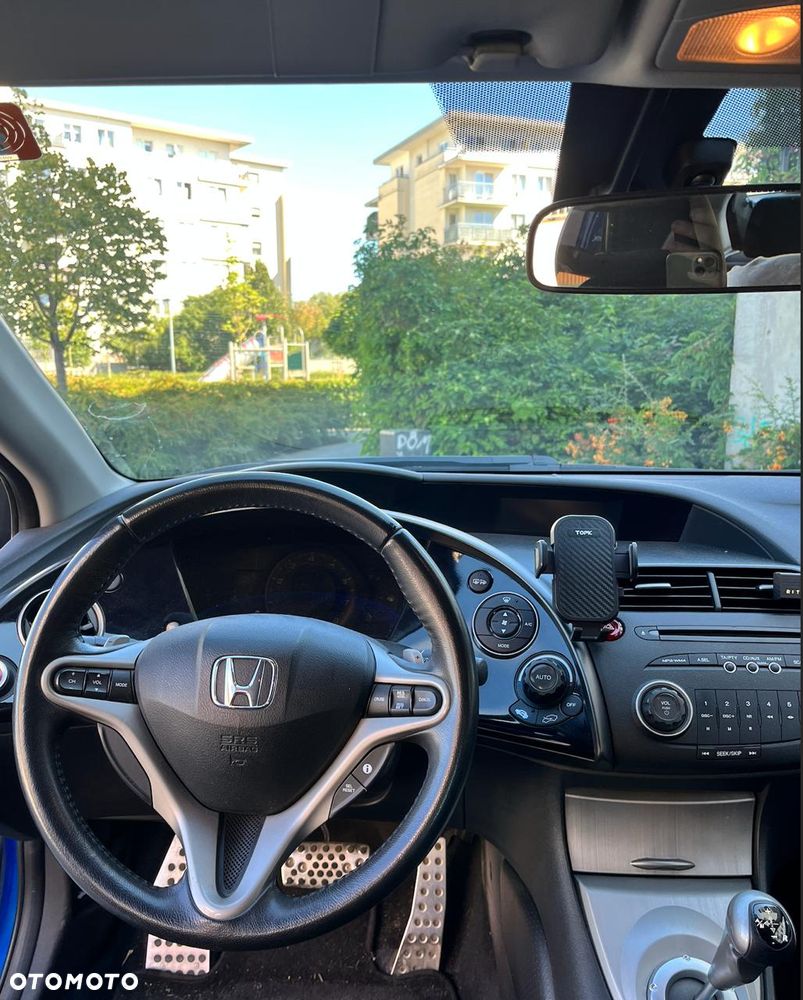 Honda Civic 1.8 Comfort - 12