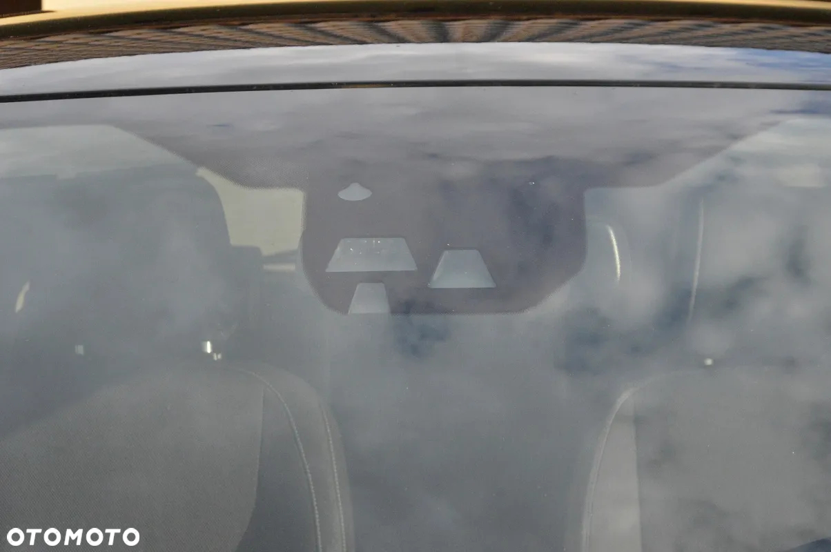 Ford C-MAX 2.0 TDCi Start-Stop-System Titanium - 37