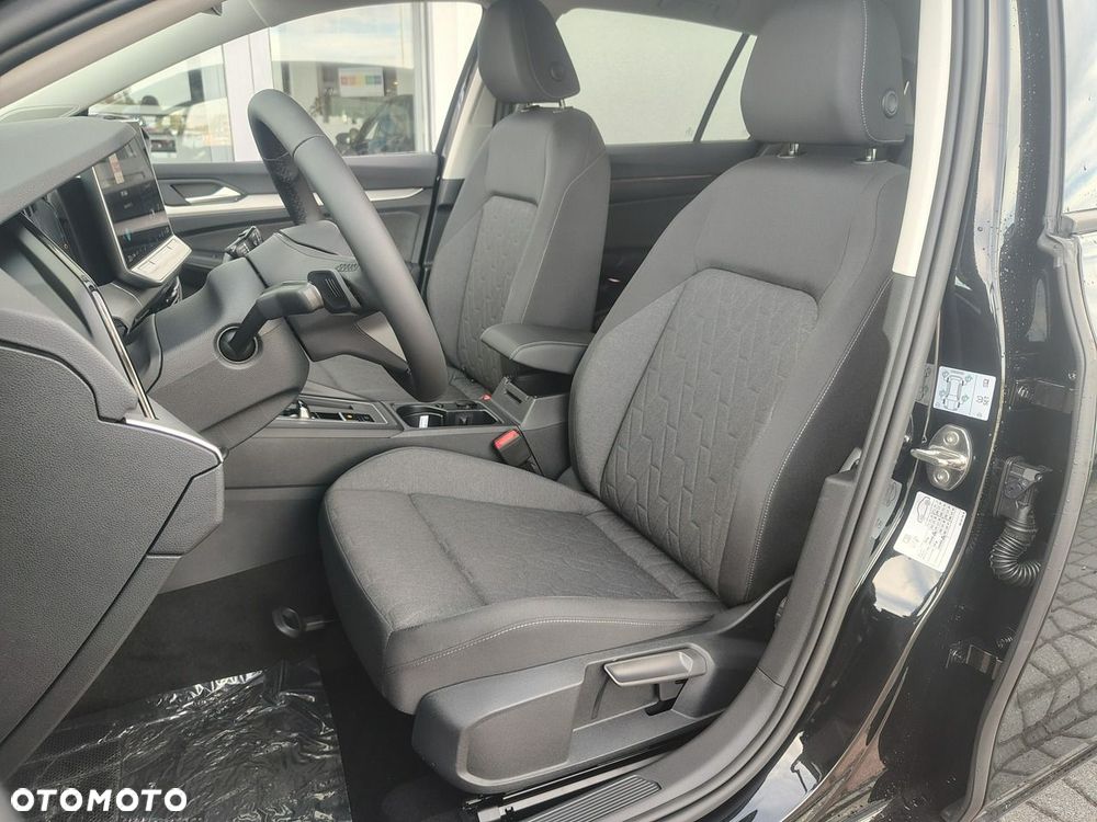Volkswagen Golf - 9