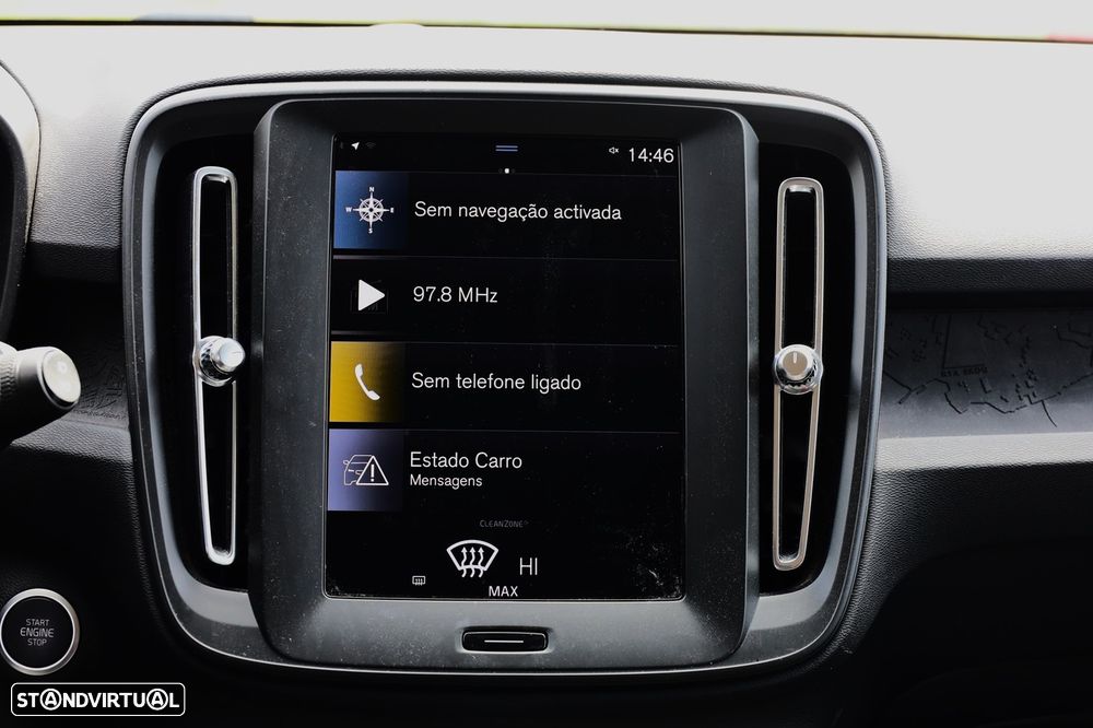 Volvo XC 40 1.5 T2 Momentum Core - 21