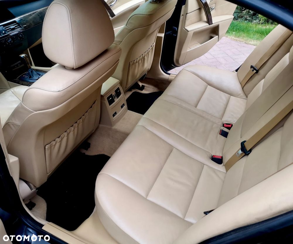 BMW Seria 5 - 8