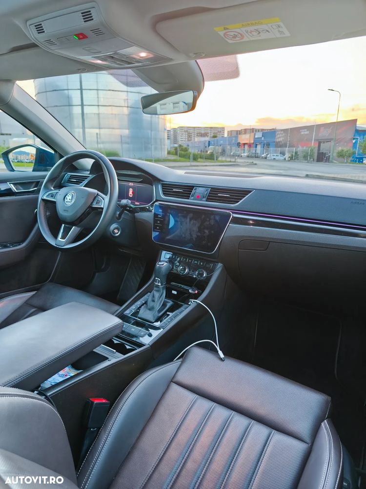 Skoda Superb 2.0 TSI 4X4 DSG Laurin & Klement - 17