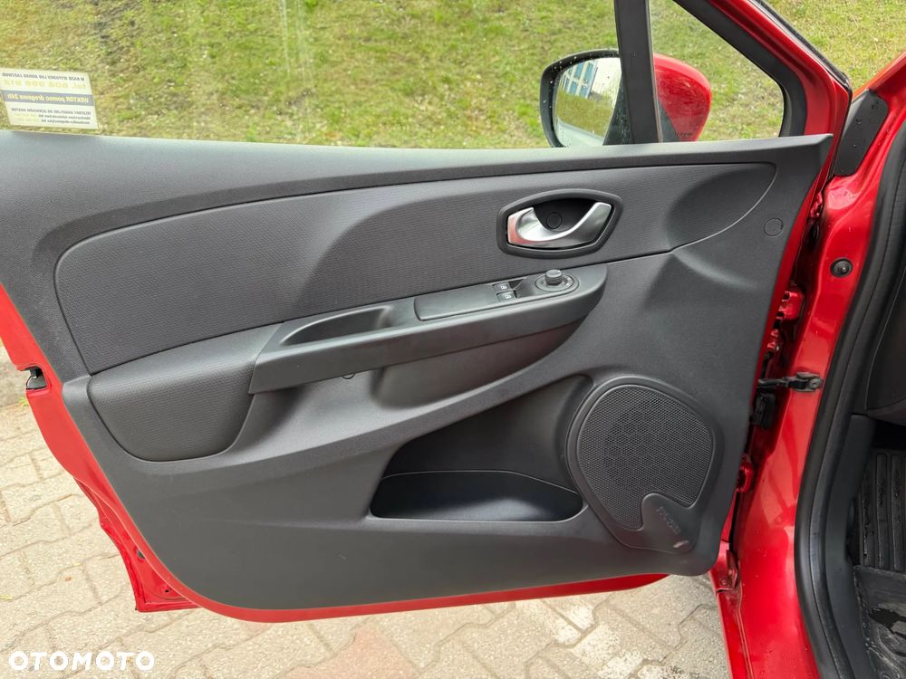 Renault Clio 1.2 Enegry TCe Limited EDC - 31