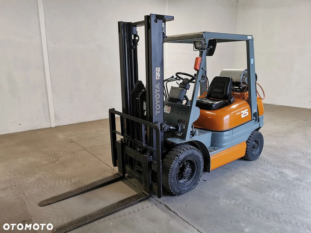Toyota GFGL25 - 1