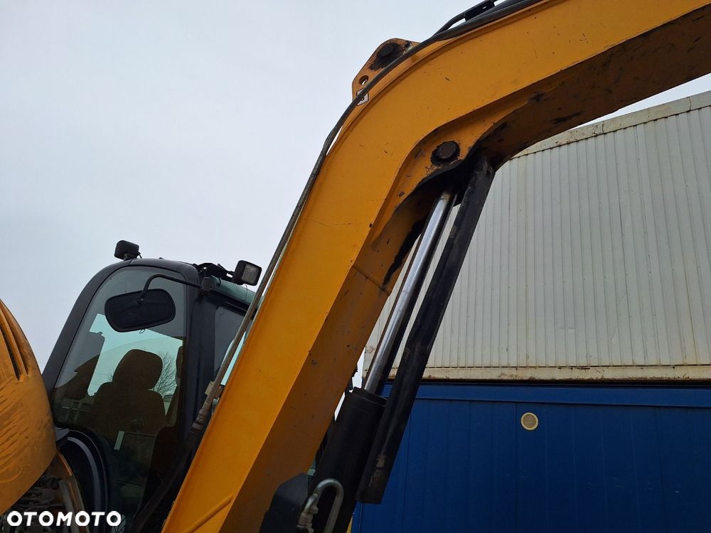 JCB 8085 Zts - 31