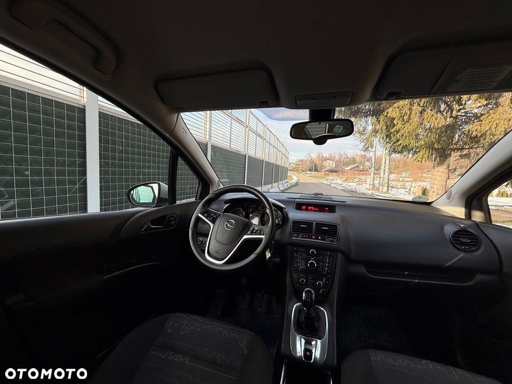 Opel Meriva - 23