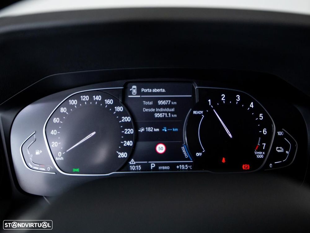 BMW 330 e Touring Corporate Edition Auto - 23