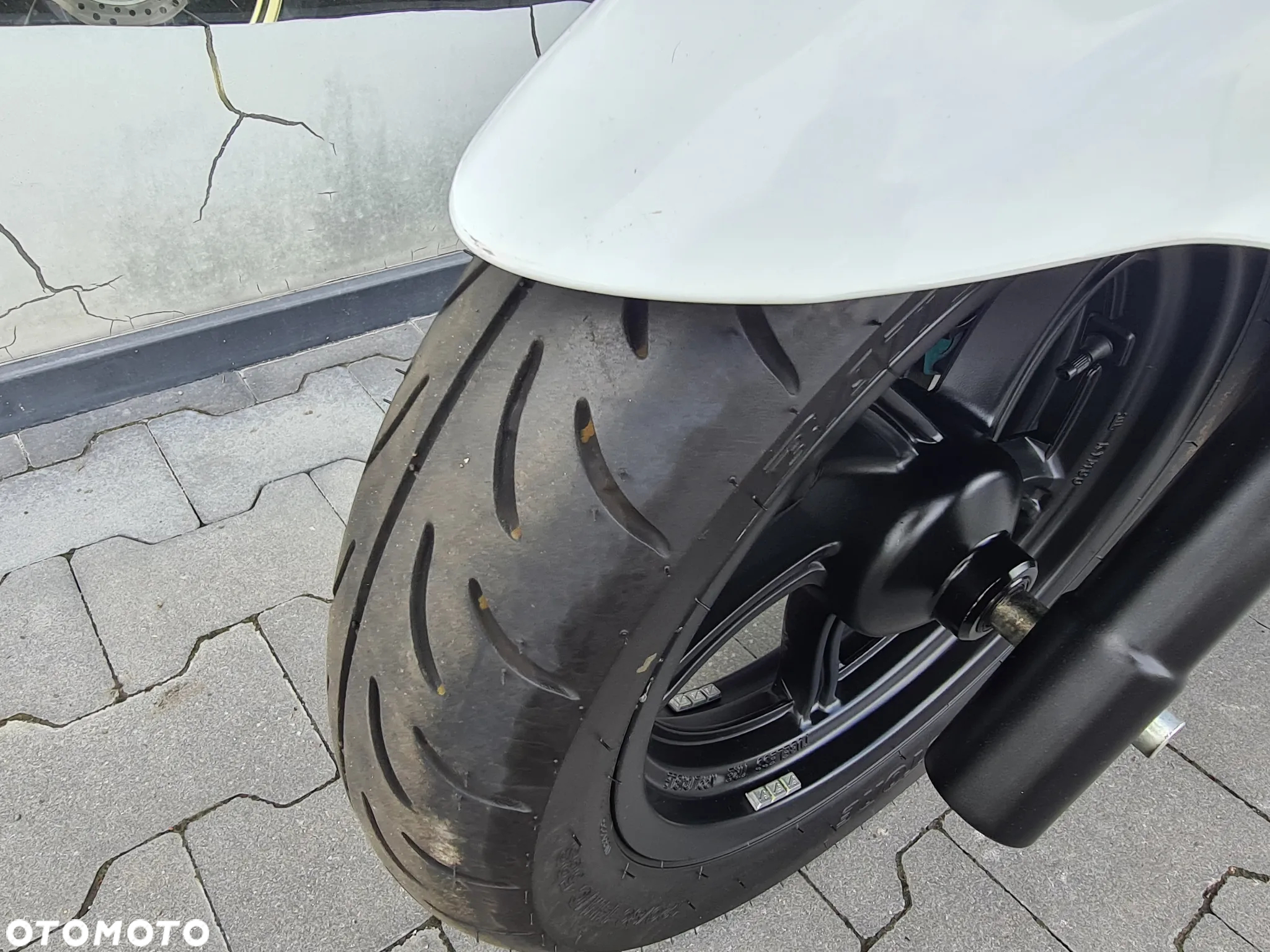 Kymco Downtown - 6