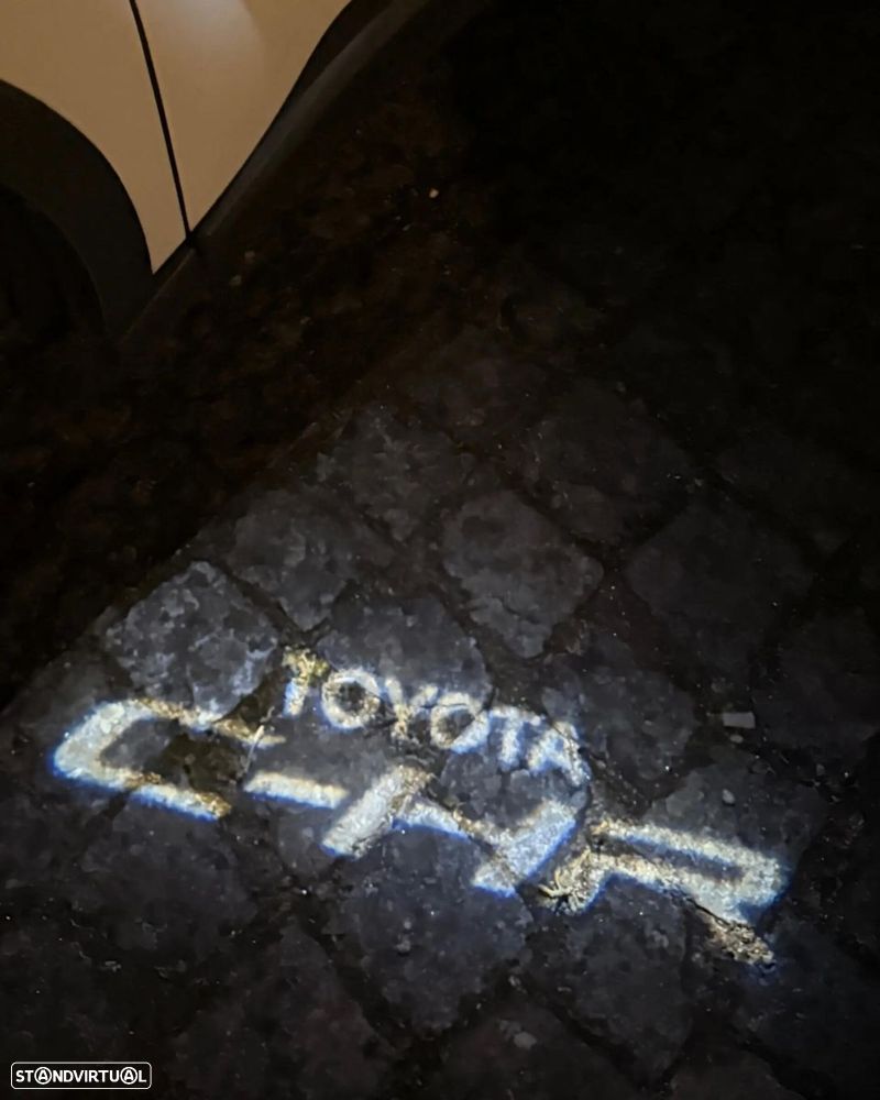 Toyota C-HR - 12