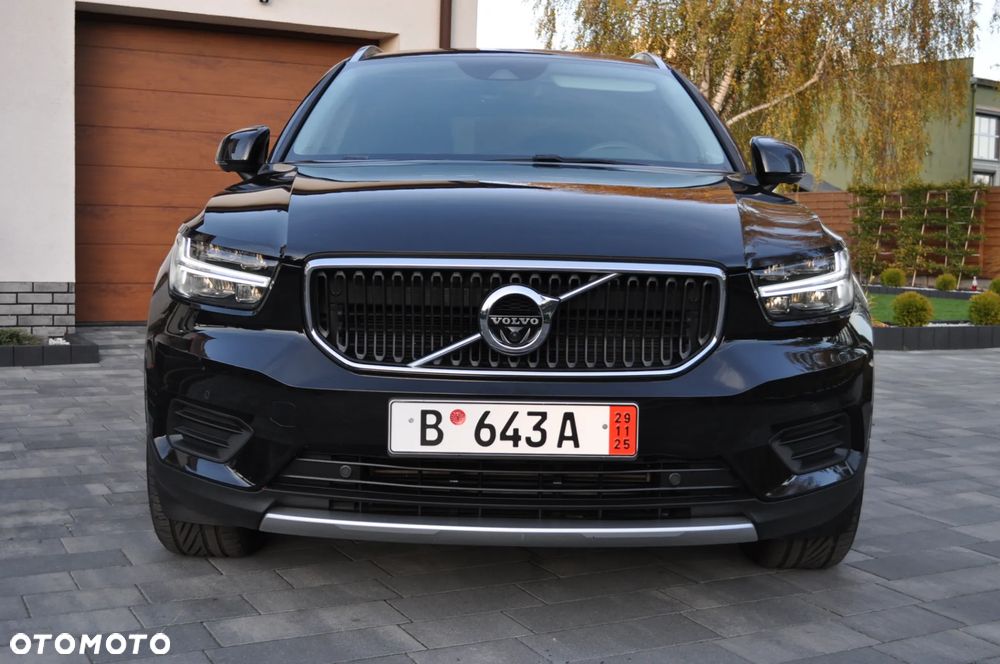 Volvo XC 40 T3 Momentum Pro - 23