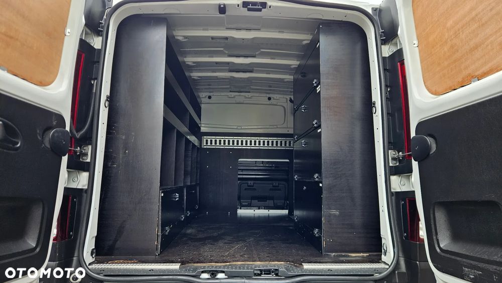 Renault TRAFIC - 8
