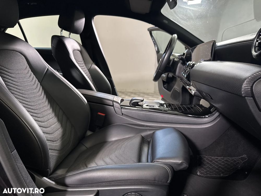 Mercedes-Benz A 180 d Aut. - 12