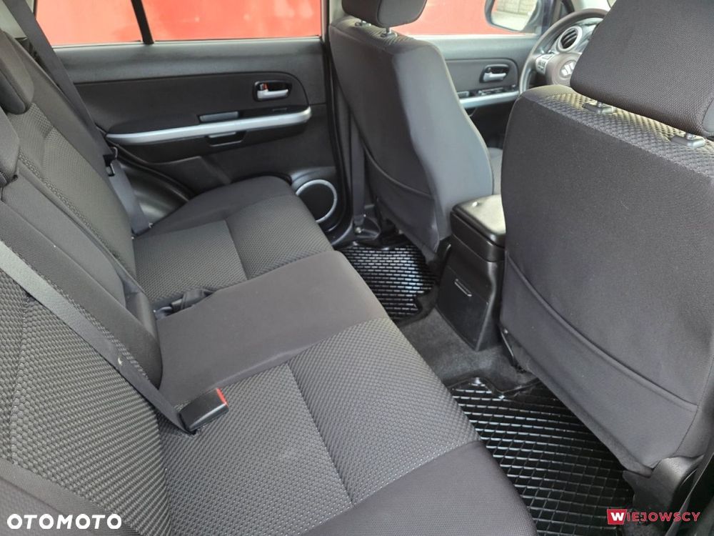 Suzuki Grand Vitara - 17