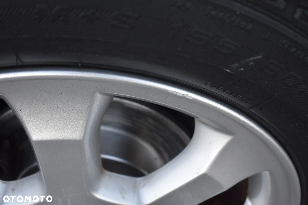 Opel Astra 1.6 NJoy - 24