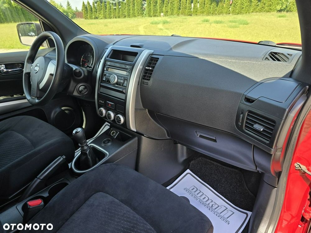 Nissan X-Trail - 25