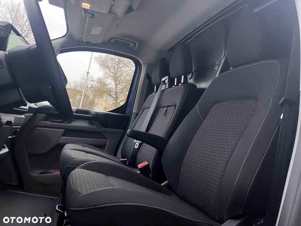 Ford Transit Custom - 13